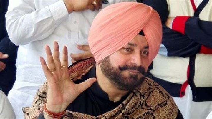 Navjot Singh Sidhu Height, Weight, Net Worth, Age, Birthday, Wikipedia, Who, Nationality, Biography