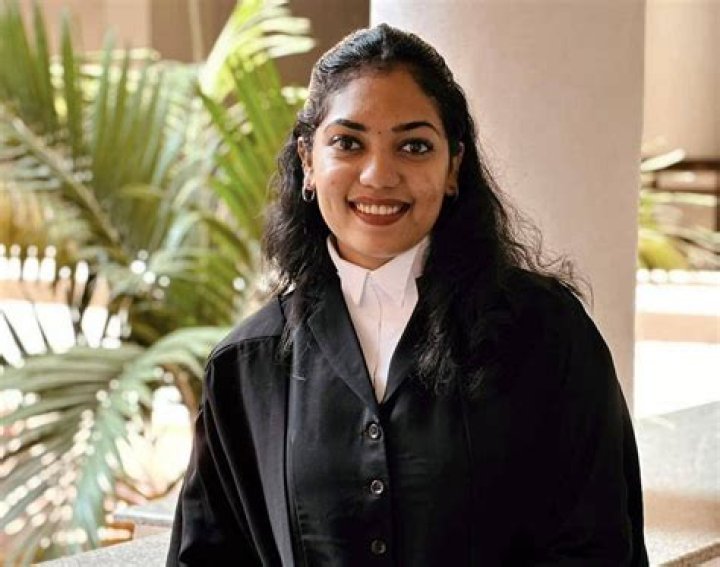 Nidhi Ojha Height, Weight, Net Worth, Age, Birthday, Wikipedia, Who, Instagram, Biography