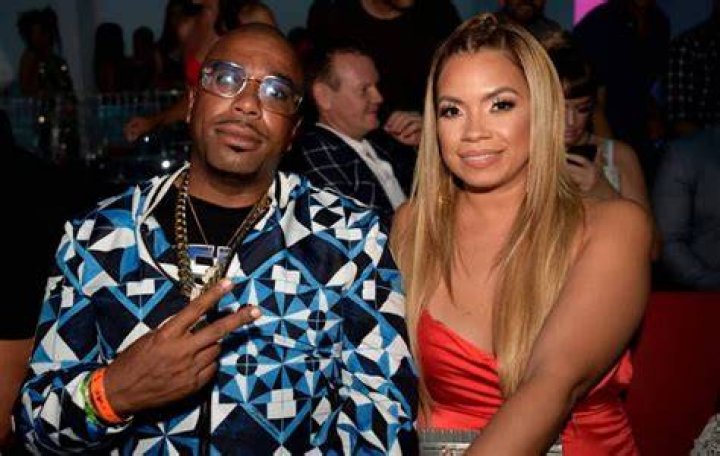 
Noreaga is Married to Wife: Neri Santiago. Kids. 