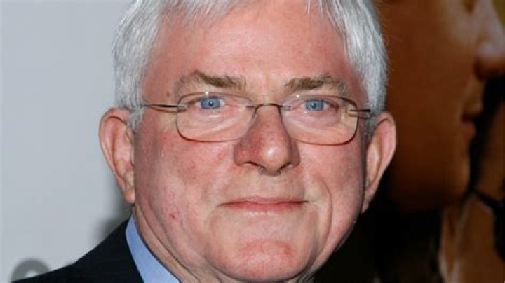 Phil Donahue Height, Weight, Net Worth, Age, Birthday, Wikipedia, Who, Nationality, Biography