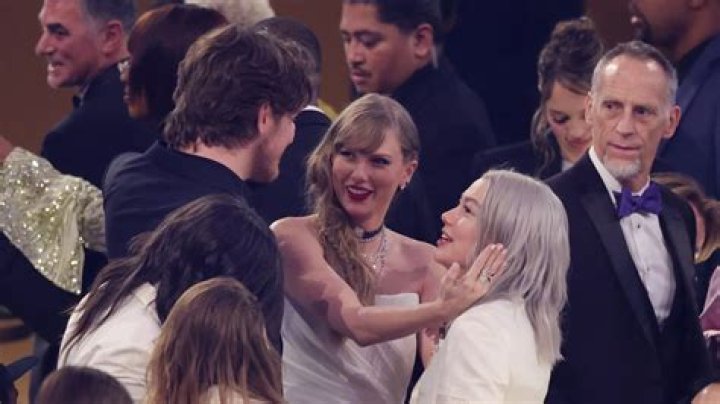 
Phoebe Bridgers and Bo Burnham dating? Keith Urban accidentally shares video of alleged couple kissing at Taylor Swift’s Philadelphia concert 