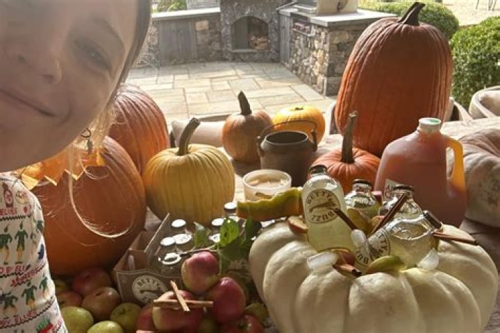 
Pregnant Blake Lively Has ‘Been Busy’ Baking and Making Adorable Pumpkin-Themed Crafts 
