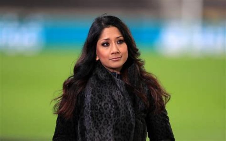 
Premier League: Meet Reshmin Chowdhury Husband Asif – Facts About The Sports Journalist Broadcaster 