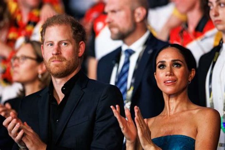 
Prince Harry Blames Himself for Meghan Markle’s ‘Incredibly Sad’ Relationship with Dad Thomas Markle 