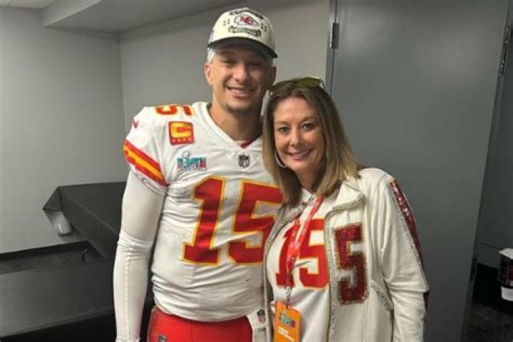 Randi Mahomes Height, Weight, Net Worth, Age, Birthday, Wikipedia, Who, Instagram, Biography