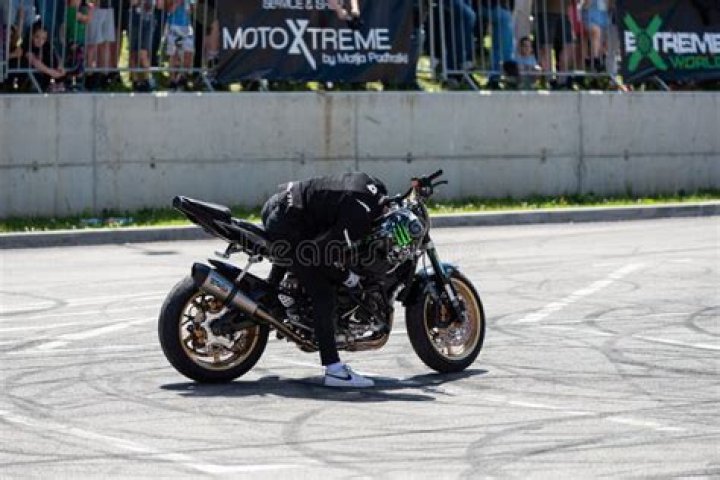 
Richard Thomas Almost Killed Himself While Doing His Own Motorbike Stunt 