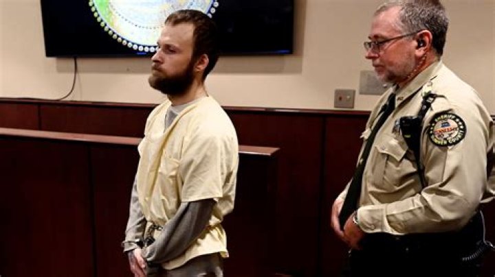 
Ricky Dubose Sentenced To Death For Killing Two Corrections Officers 