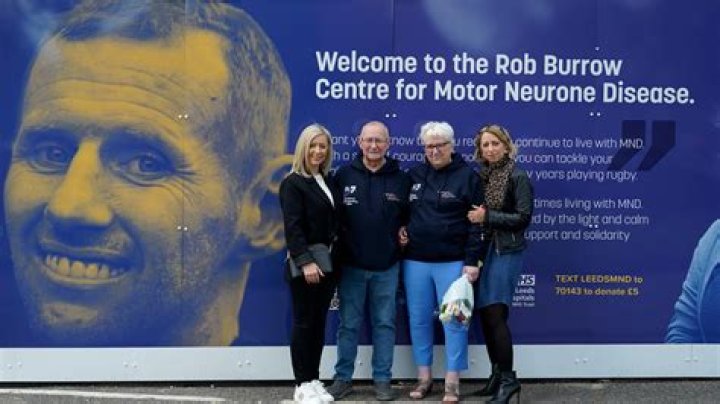 
Rob Burrow Wife Lindsey Burrow Age, Birthday, Wikipedia, Who, Nationality, Biography 