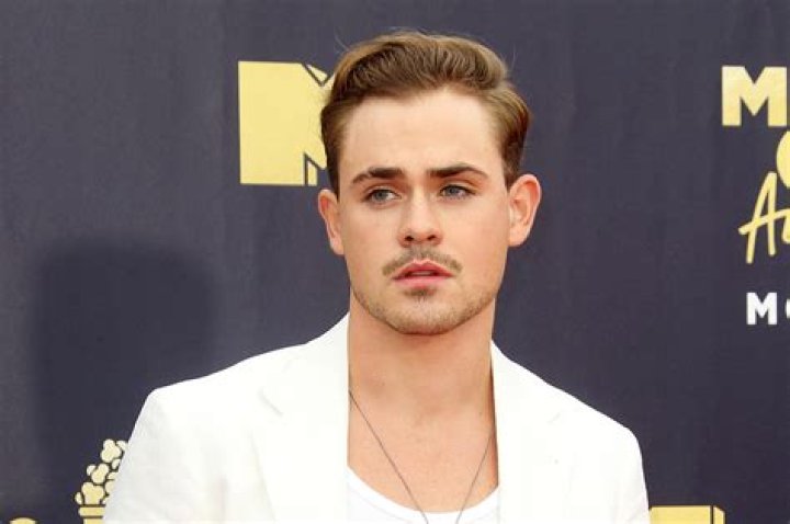 Robbie Montgomery Height, Weight, Net Worth, Age, Wiki, Who, Instagram, Biography