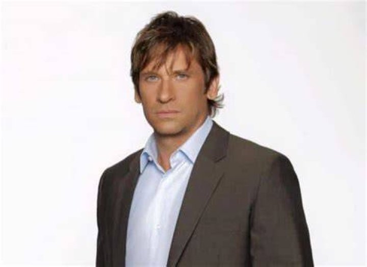 Roger Howarth Height, Weight, Net Worth, Age, Birthday, Wikipedia, Who, Nationality, Biography