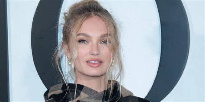 Romee Strijd Height, Weight, Net Worth, Age, Birthday, Wikipedia, Who, Nationality, Biography