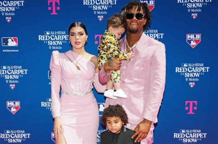 
Ronald Acuña Jr Wife: Is He Married? Relationship And Dating History 