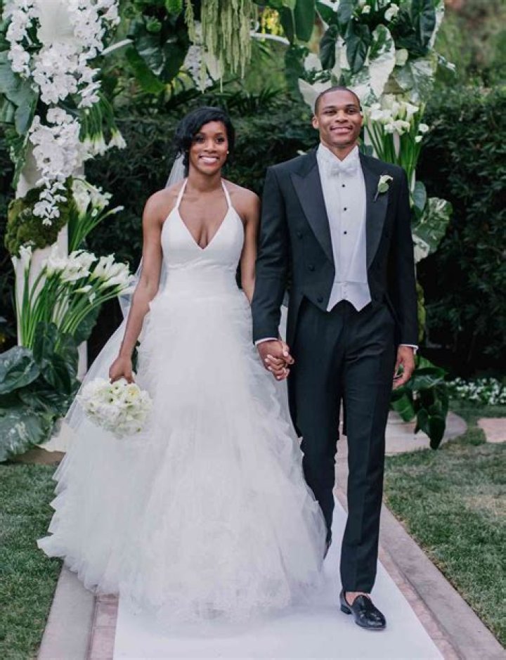
Russell Westbrook Wife, Nina Earl – Where Is She Now? 