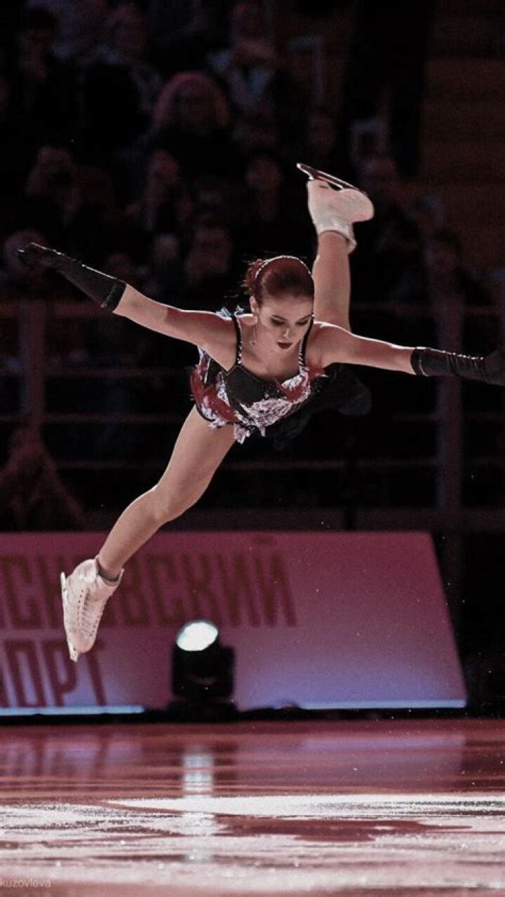 Russian Figure Skater Alexandra Trusova Hair and Body Measurements