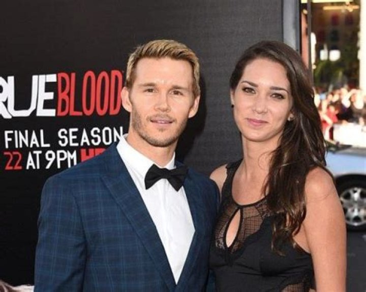 
Ryan Kwanten is not Married to a Wife. Dating Girlfriend: Ashley Sisino 