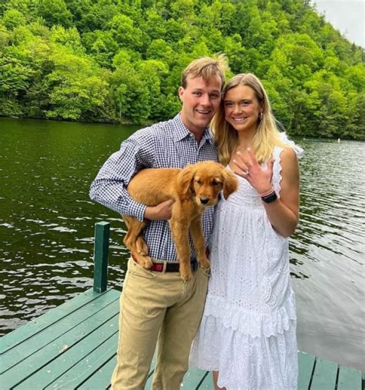 Sacha Carlson Height, Weight, Net Worth, Age, Birthday, Wikipedia, Who, Instagram, Biography