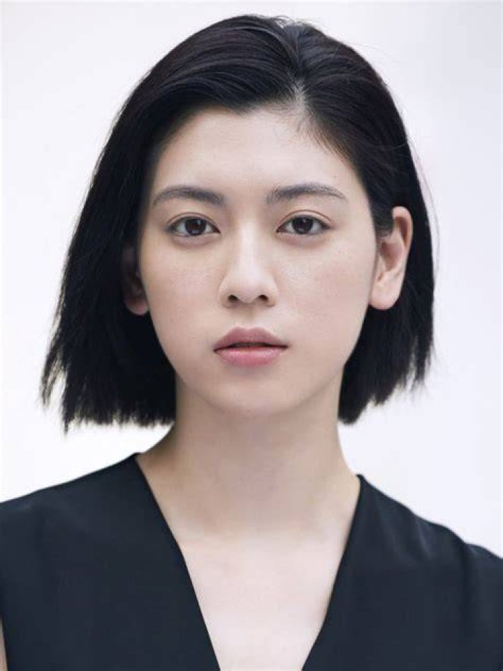 Sadya Word Height, Weight, Net Worth, Age, Birthday, Wikipedia, Who, Nationality, Biography