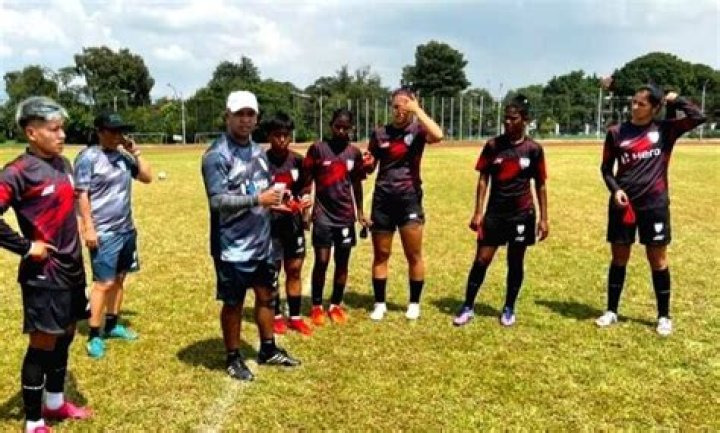 
SAFF Women’s Championship: India need to be more aggressive against Maldives, says coach Suren Chettri 