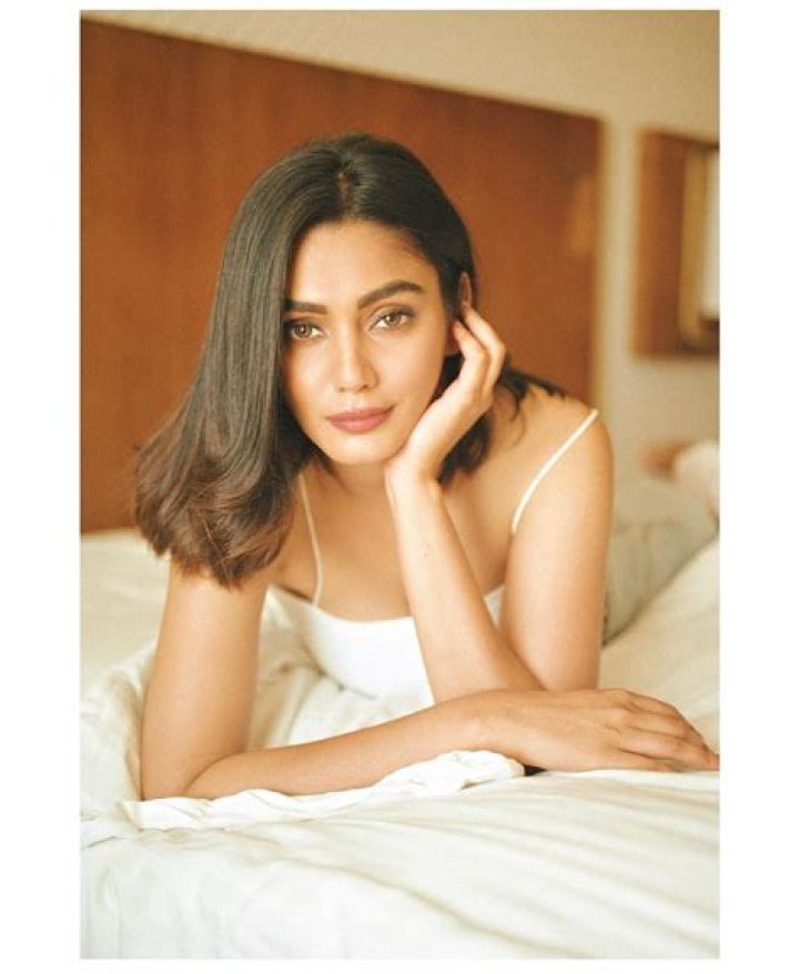 Sana Makbul Height, Weight, Net Worth, Age, Birthday, Wikipedia, Who, Instagram, Biography