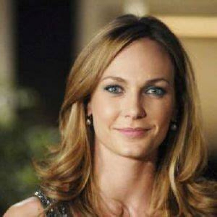 Sara Zanier Height, Weight, Net Worth, Age, Birthday, Wikipedia, Who, Nationality, Biography