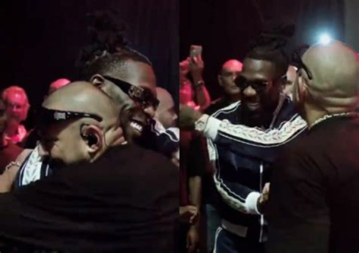 
Sean Paul Happy As Burna Boy Shows Up At His Concert 