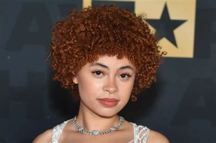 “She’s not a natural ginger?”: Ice Spice high school picture goes viral, sparks natural hair speculation