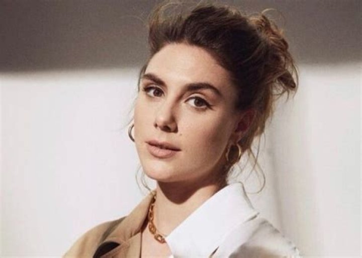 Shelby Dash Height, Weight, Net Worth, Age, Birthday, Wikipedia, Who, Nationality, Biography