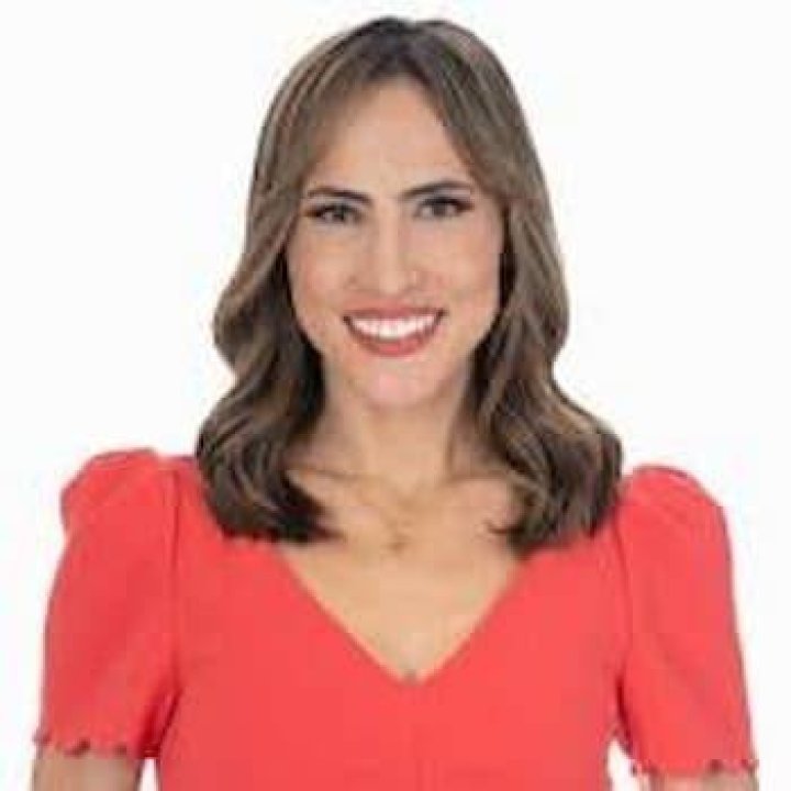 
Sheli Muniz Height, Weight, Net Worth, Age, Birthday, Wikipedia, Who, Instagram, Biography 