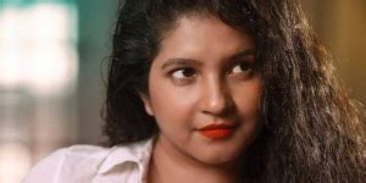 
Shubha Poonja Height, Weight, Net Worth, Age, Birthday, Wikipedia, Who, Nationality, Biography 
