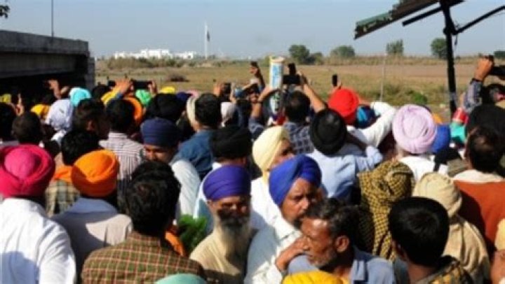
Sikh pilgrims to visit Pak on Oct 28, to participate in centenary event 