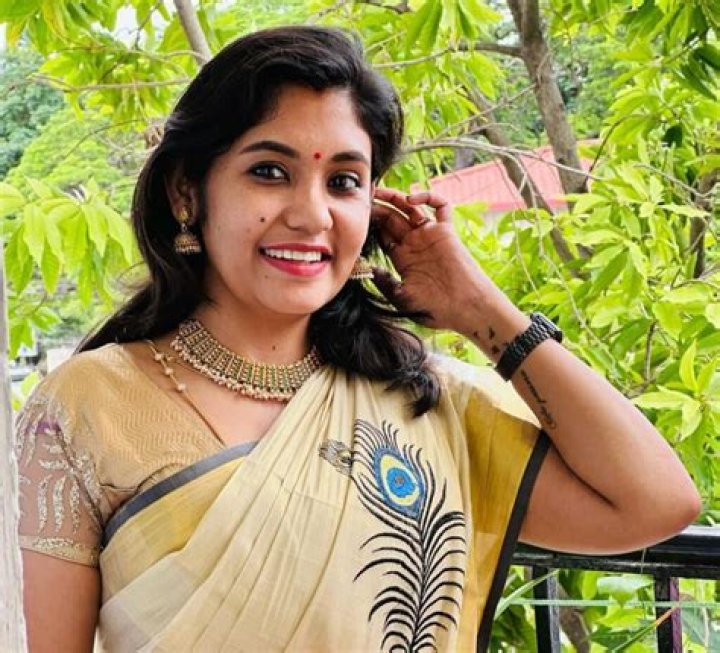 Sruthi Shanmuga Priya Height, Weight, Net Worth, Age, Birthday, Wikipedia, Who, Nationality, Biography