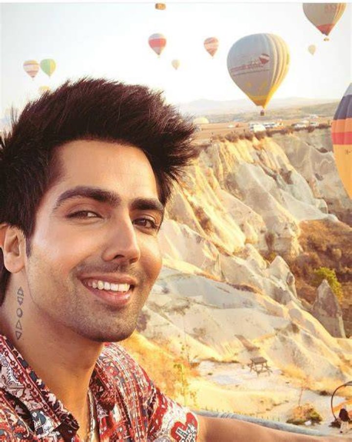 
Sukh Sandhu Height, Weight, Net Worth, Age, Birthday, Wikipedia, Who, Instagram, Biography 