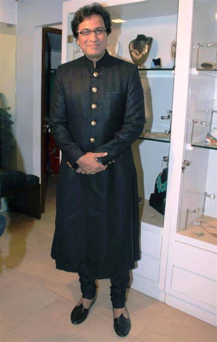 Talat Aziz Height, Weight, Net Worth, Age, Birthday, Wikipedia, Who, Instagram, Biography