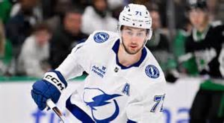 
Tampa Bay Center Anthony Cirelli Parents Maria And Rocco Cirelli Are From Ontario 