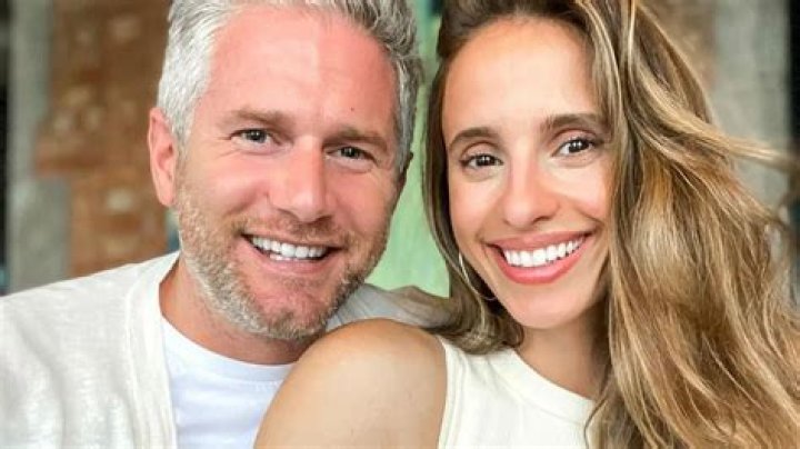 
‘The Bachelor’ Alum Vanessa Grimaldi Welcomes First Baby with Husband Josh Wolfe 
