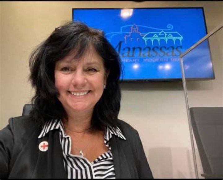 
Theresa Coates Ellis Height, Weight, Net Worth, Age, Birthday, Wikipedia, Who, Nationality, Biography 
