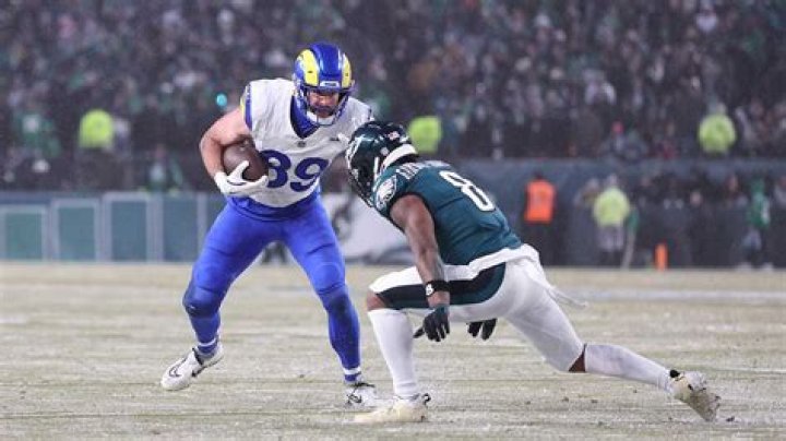 
Tight End Tyler Higbee Played For The Western Kentucky Before Being Drafted By The Los Angeles Rams 