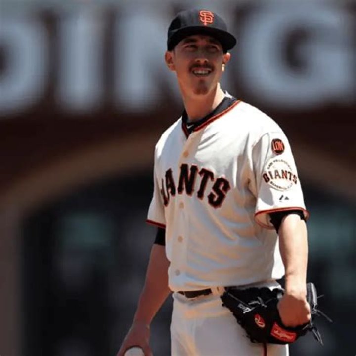 
Tim Lincecum Height, Weight, Net Worth, Age, Birthday, Wikipedia, Who, Nationality, Biography 