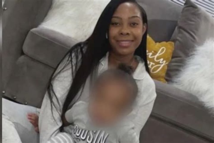 
Toddler Found Alive in Apartment After His Mother and Grandfather Were Shot to Death 