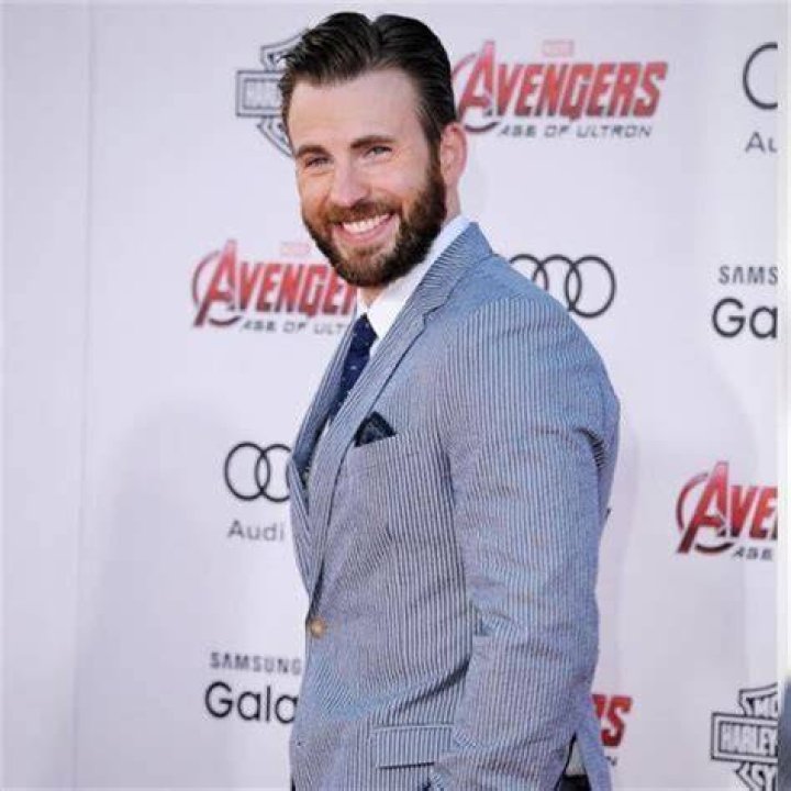 
Tomas Martin Height, Weight, Net Worth, Age, Birthday, Wikipedia, Who, Nationality, Biography 
