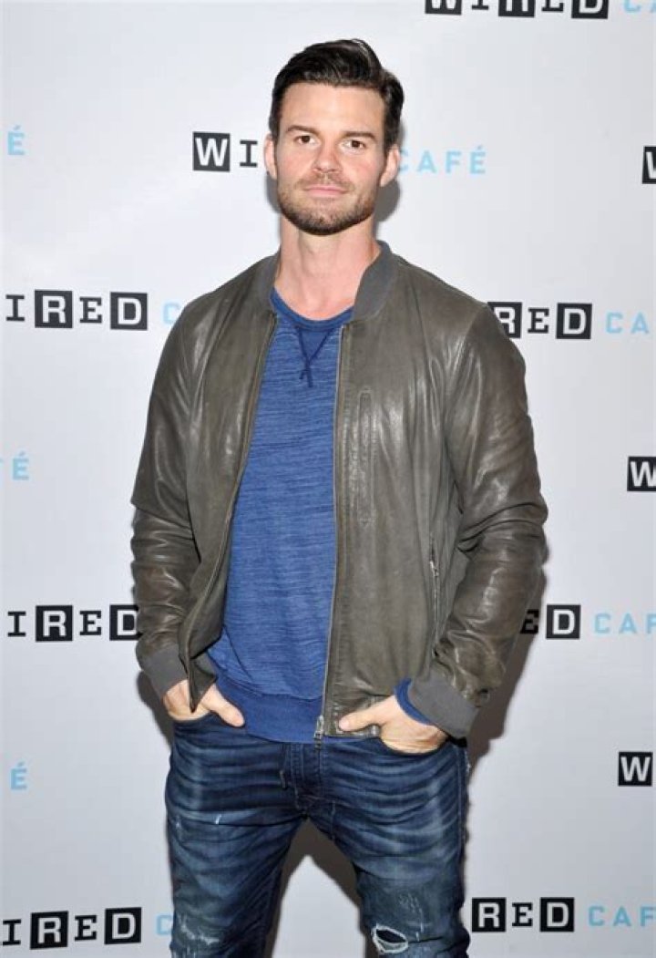Tony Gillies Height, Weight, Net Worth, Age, Birthday, Wikipedia, Who, Nationality, Biography