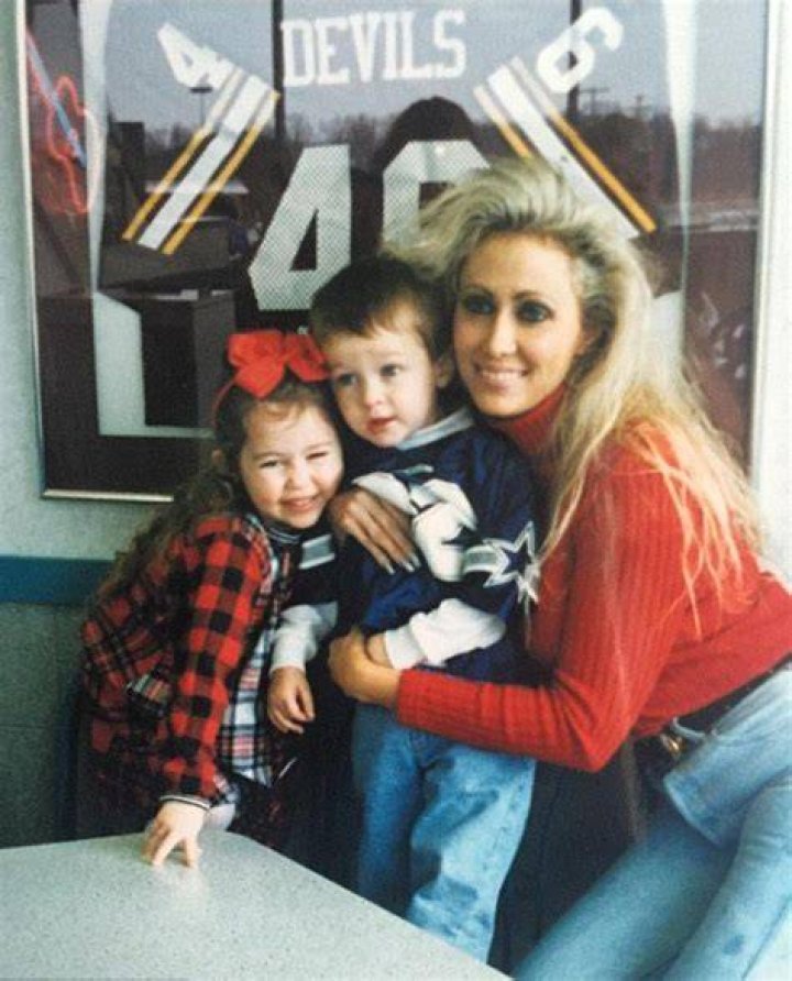 
Trace Cyrus father Baxter Neal Helson’s Wiki: Ex-wife Tish Cyrus, Net Worth, Age, Kids, Family 
