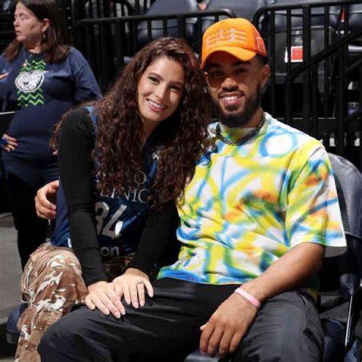 
Tyus Jones And His Wife Carrie Jones Are Expecting Baby No. 2 