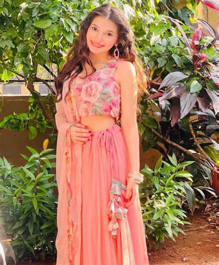 
Vaishnavi Rajasekaran Height, Weight, Net Worth, Age, Wiki, Who, Instagram, Biography 