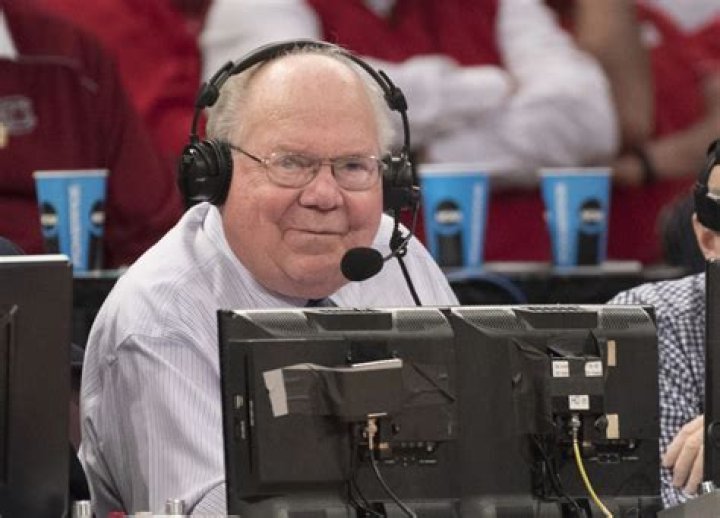 Verne Lundquist Height, Weight, Net Worth, Age, Birthday, Wikipedia, Who, Nationality, Biography