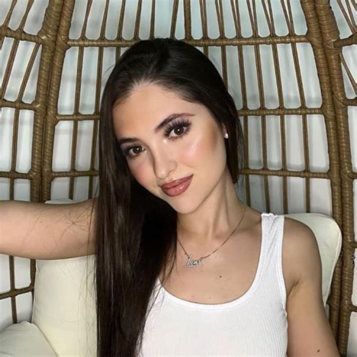 Veronica Rodriguez Height, Weight, Net Worth, Age, Birthday, Wikipedia, Who, Instagram, Biography