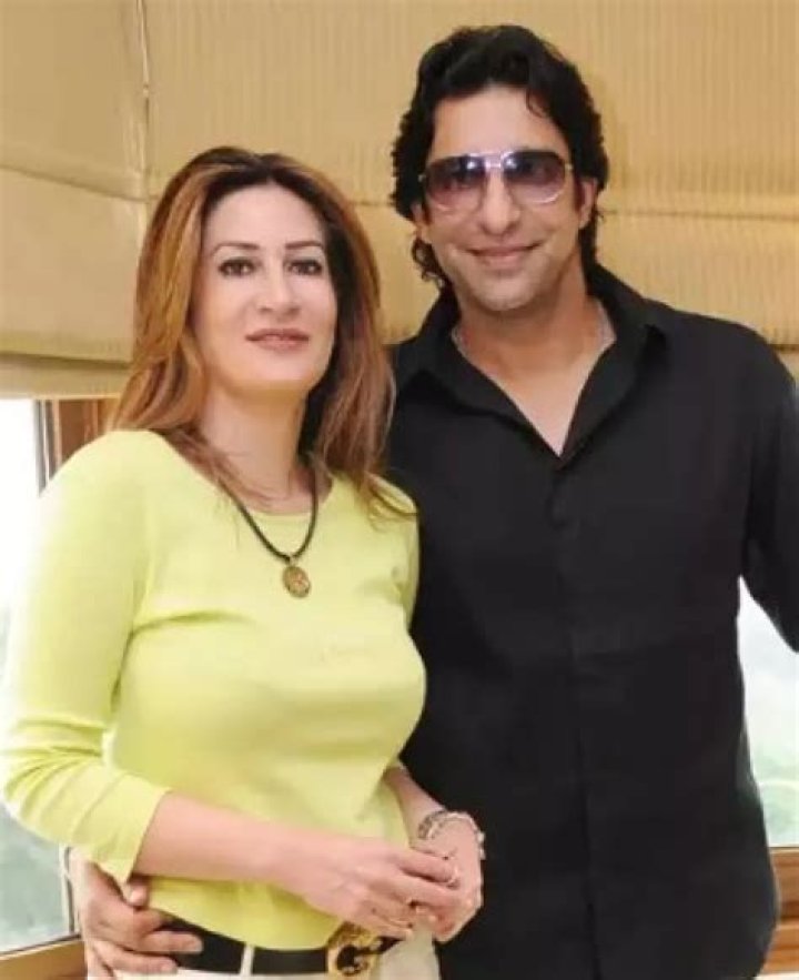 
Wasim Akram Wife Huma Mufti Was His Support System 