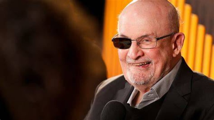 
Watch as the Salman Rushdie stabbing video becomes viral online. 