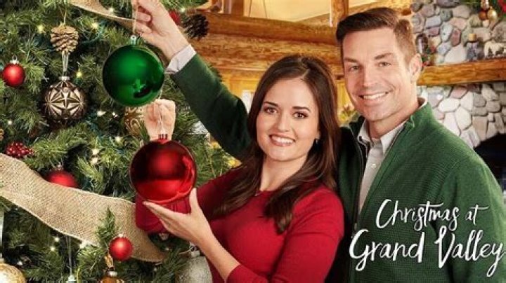 
What Does Leo Do For A Living In Christmas At Grand Valley? 