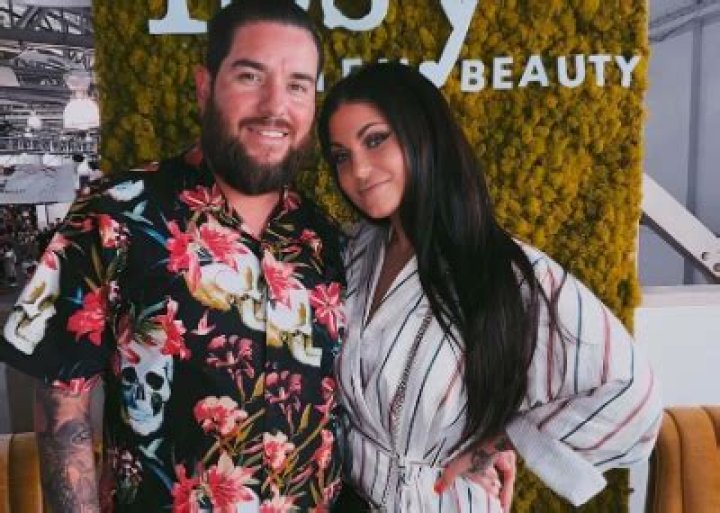 
What Happened To Bailey Sarian? Husband Fern Split – Where Is She Now? 